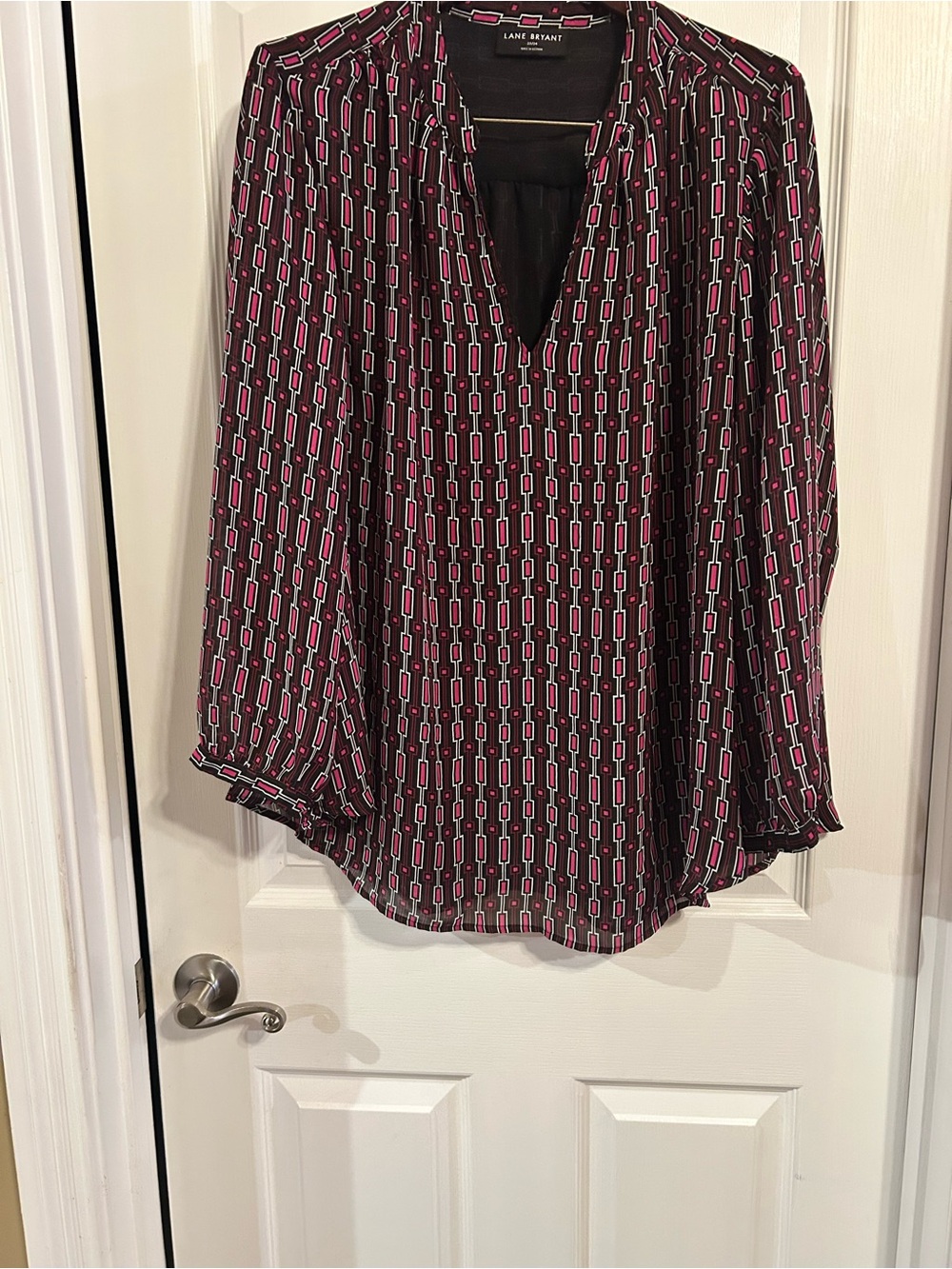 Lane Bryant 22/25 Black Blouse with Pink Geometric Print